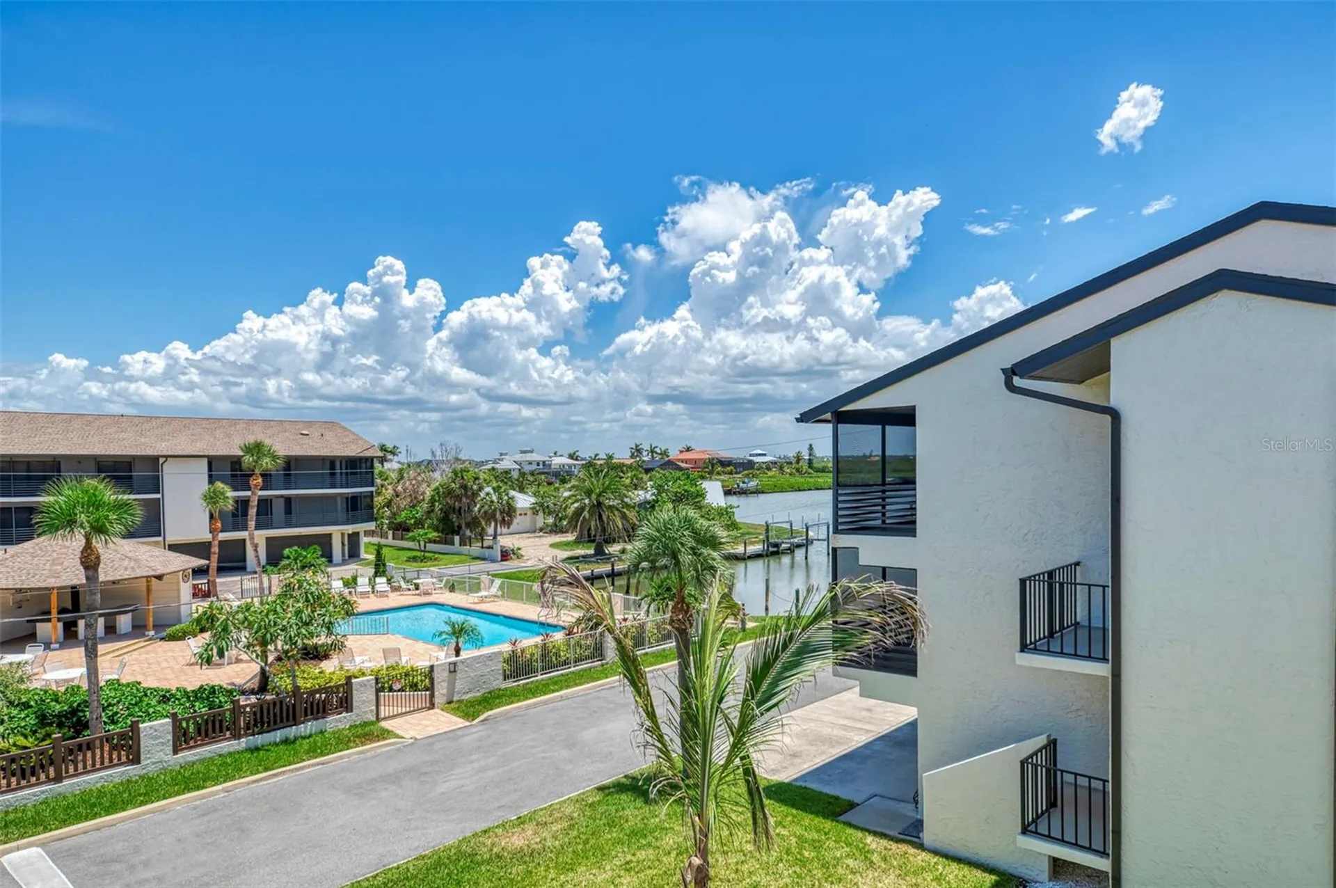 2729 N Beach Road Englewood FL 34223