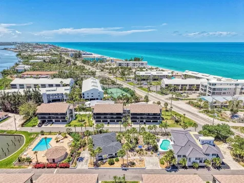 2729 N Beach Road Englewood FL 34223