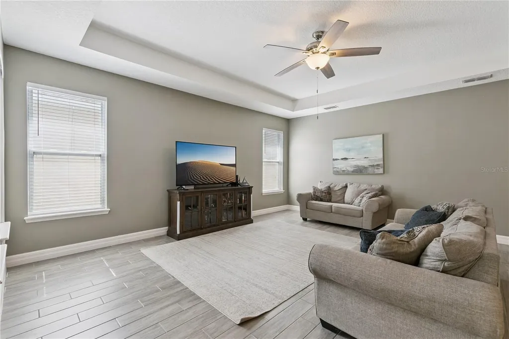 1096 Wood Dale Circle Oviedo FL 32765