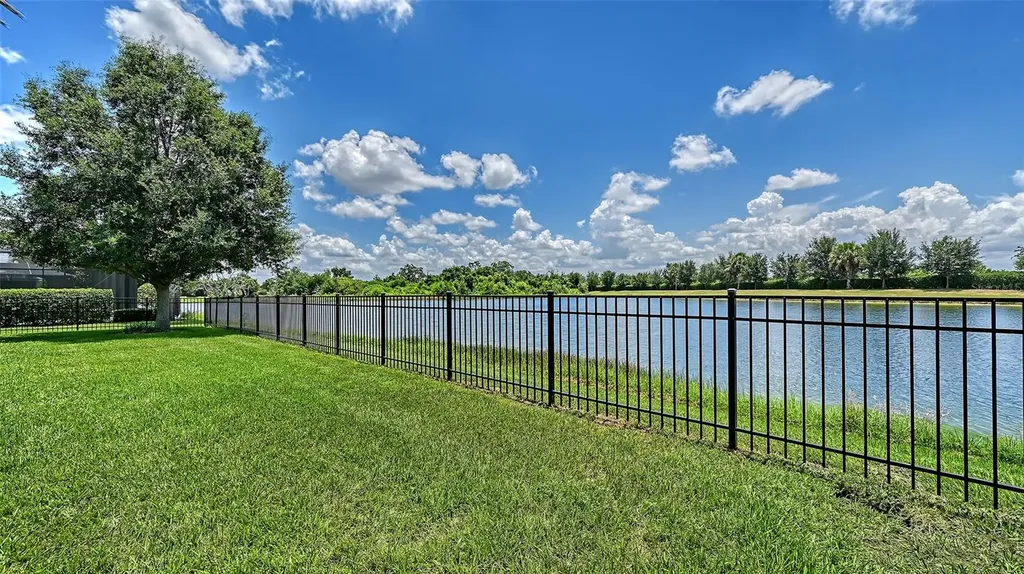 12318 Blue Hill Trail Bradenton FL 34211