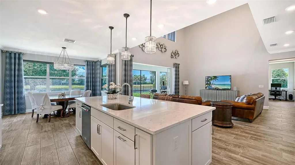 12318 Blue Hill Trail Bradenton FL 34211