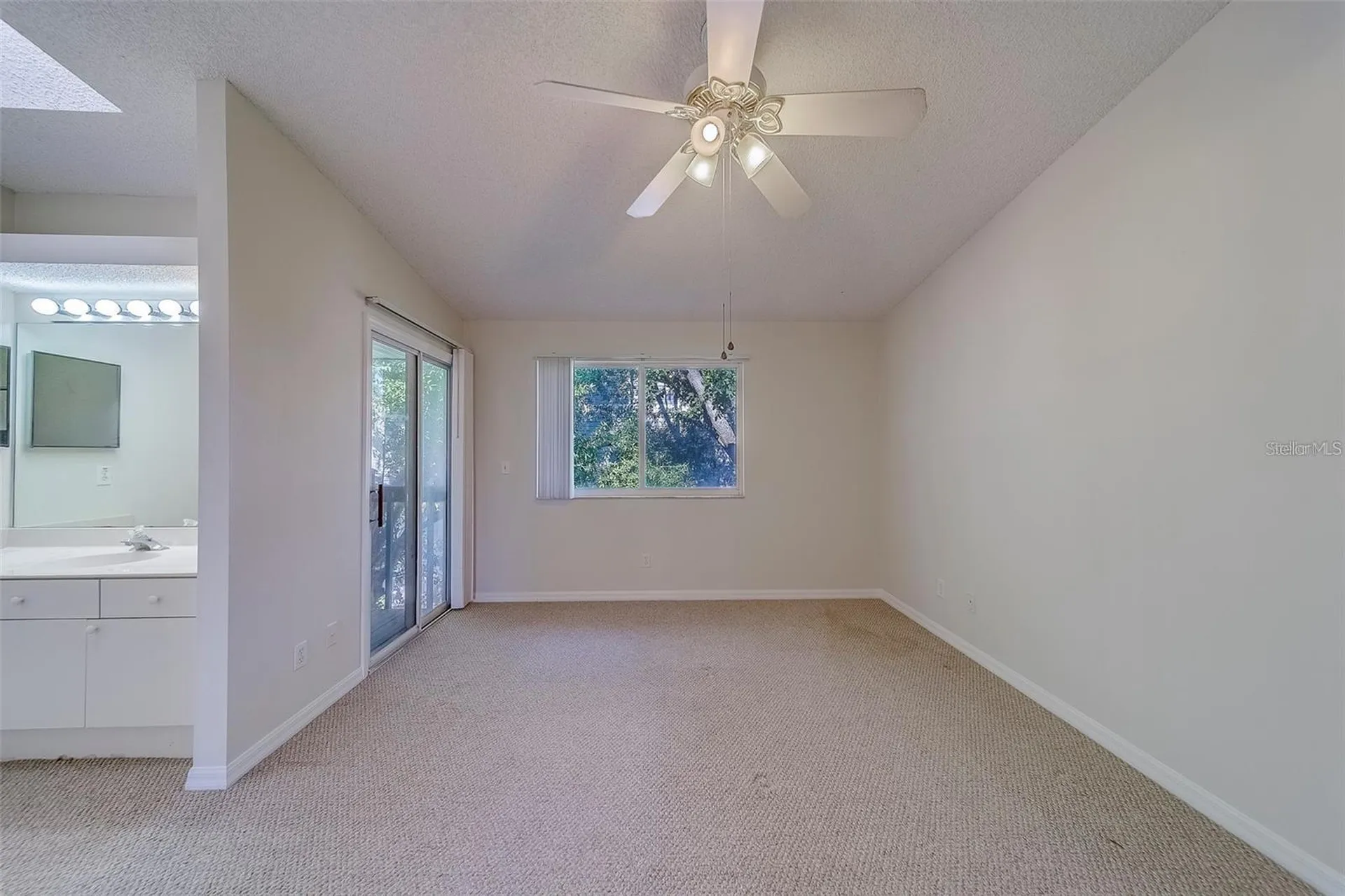 9209 Jakes Path Largo FL 33771