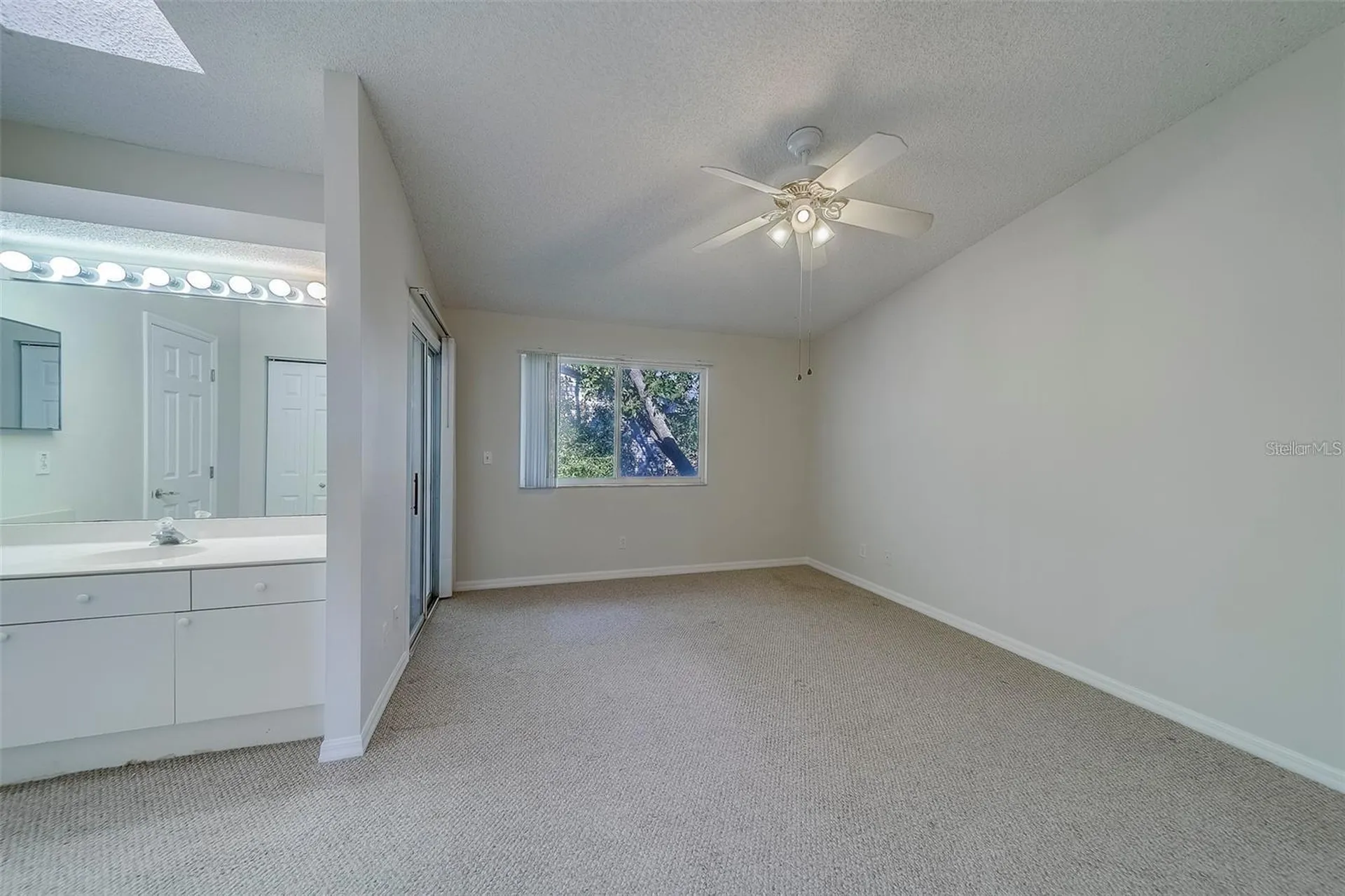 9209 Jakes Path Largo FL 33771