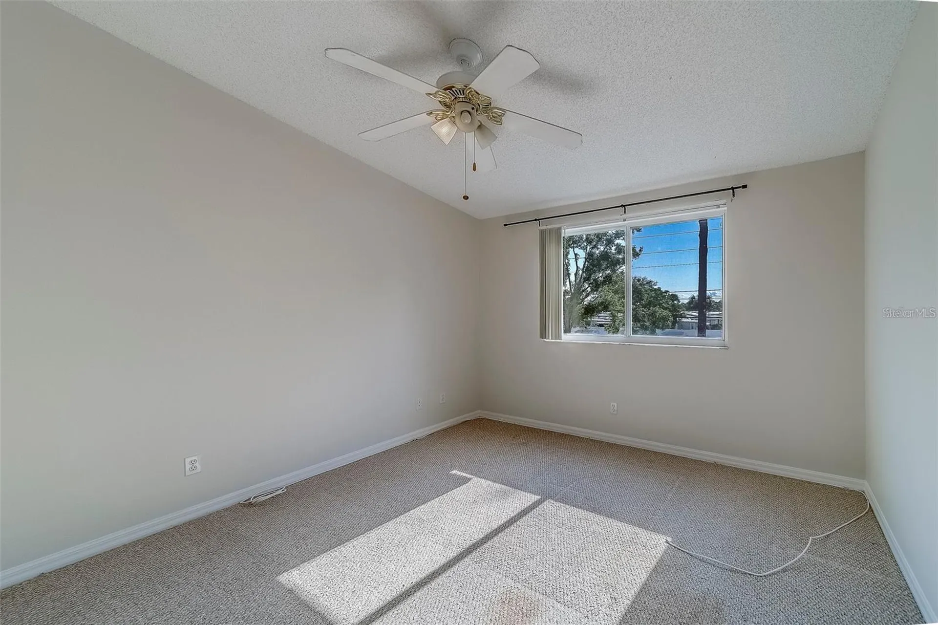 9209 Jakes Path Largo FL 33771