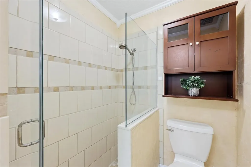3663 Longmeadow Sarasota FL 34235