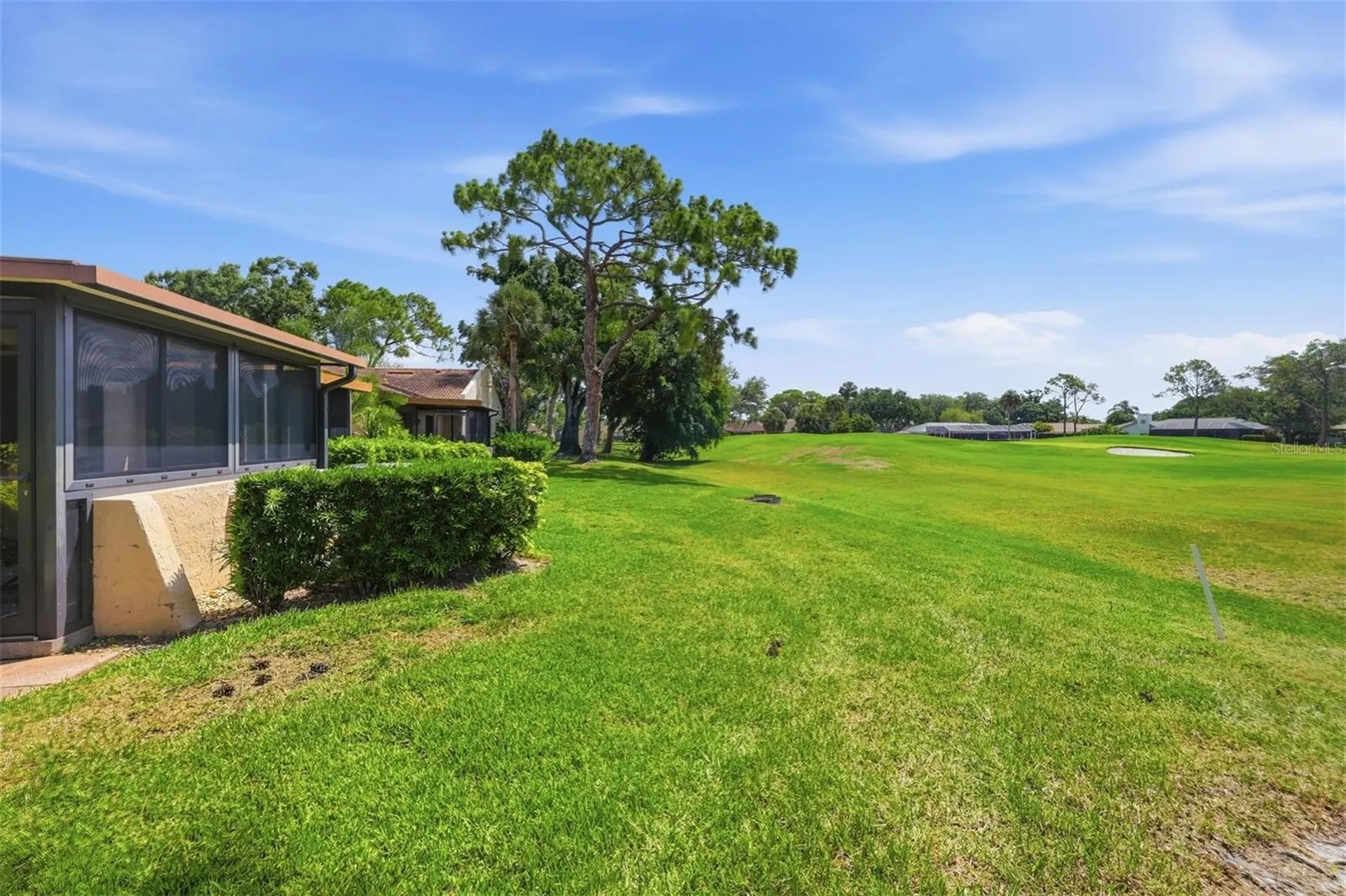 3663 Longmeadow Sarasota FL 34235