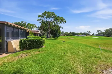 3663 Longmeadow Sarasota FL 34235