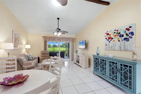 3663 Longmeadow Sarasota FL 34235