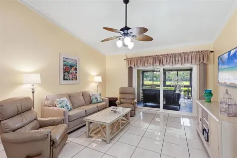 3663 Longmeadow Sarasota FL 34235