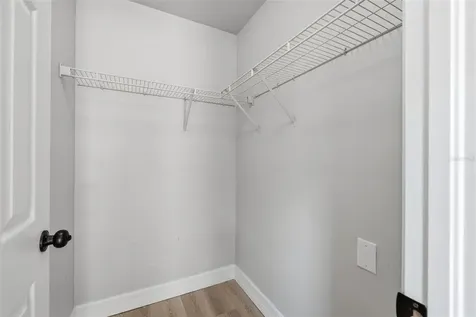 319 E Hanlon Street Tampa FL 33604