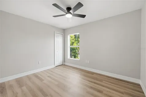319 E Hanlon Street Tampa FL 33604