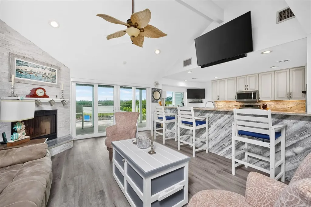 1013 Bay Harbor Drive Englewood FL 34224