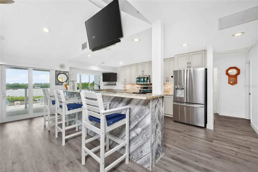 1013 Bay Harbor Drive Englewood FL 34224