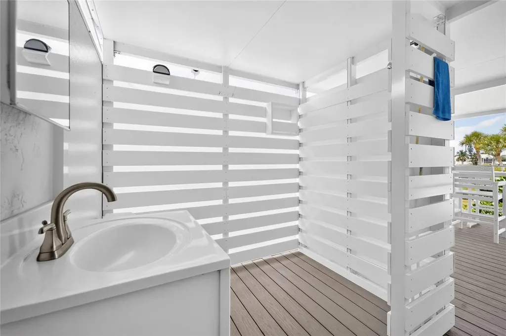 1013 Bay Harbor Drive Englewood FL 34224