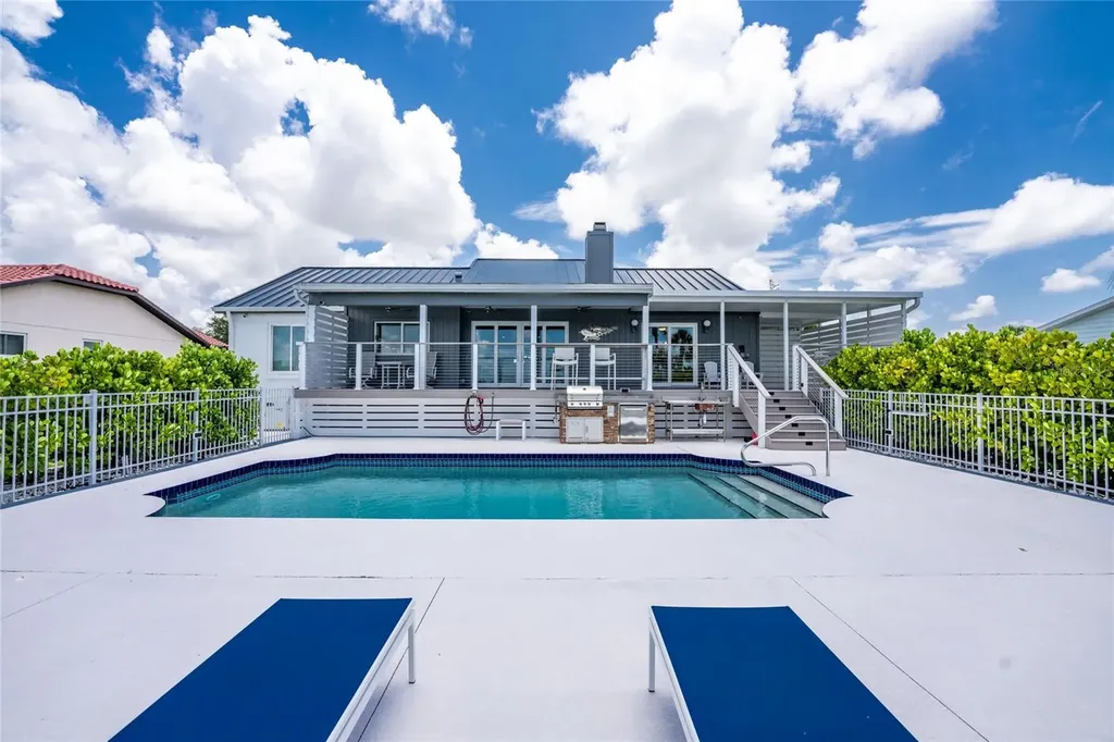 1013 Bay Harbor Drive Englewood FL 34224