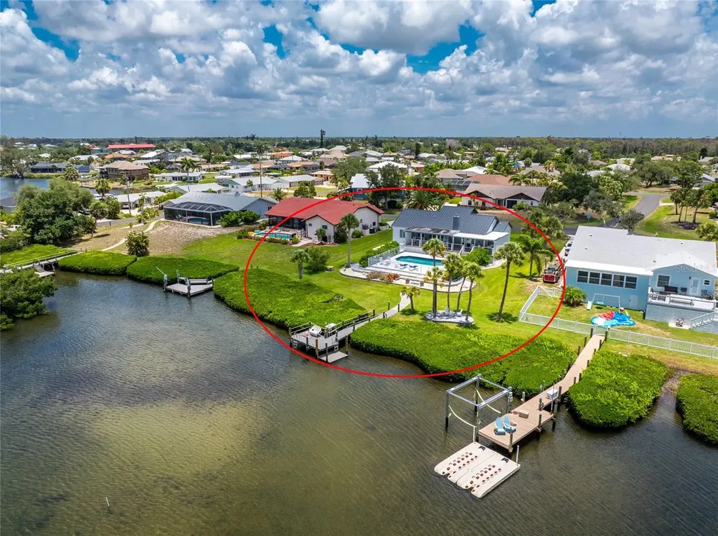 1013 Bay Harbor Drive Englewood FL 34224