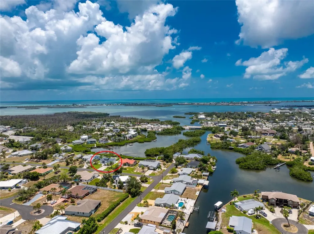 1013 Bay Harbor Drive Englewood FL 34224