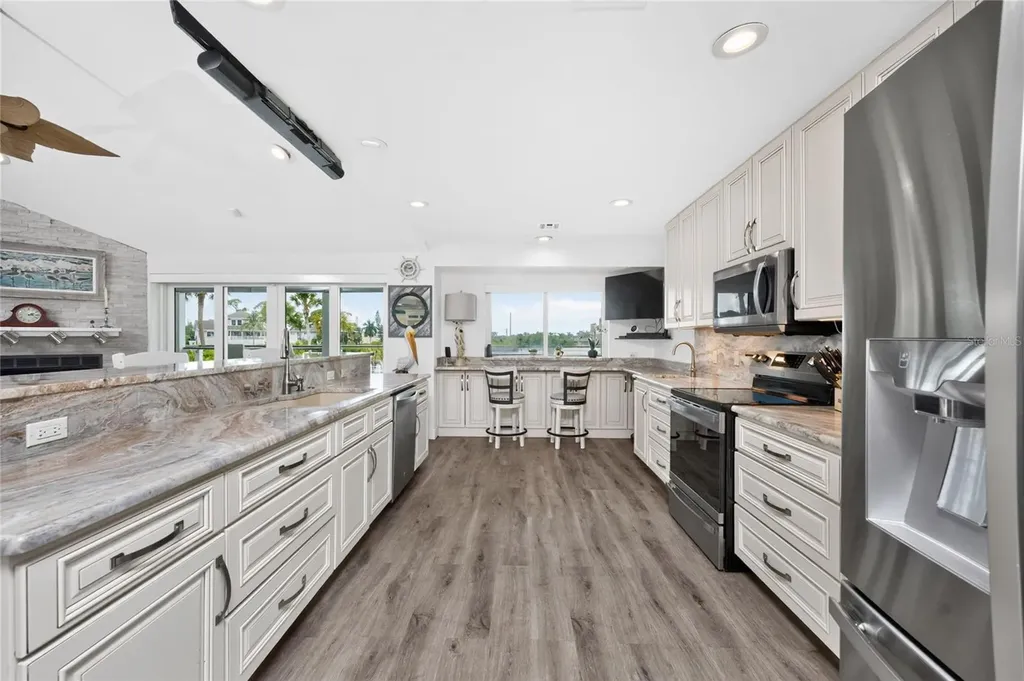 1013 Bay Harbor Drive Englewood FL 34224