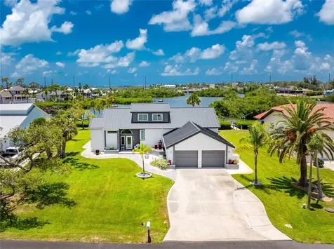 1013 Bay Harbor Drive Englewood FL 34224