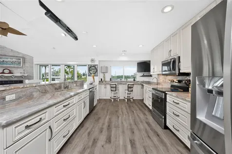 1013 Bay Harbor Drive Englewood FL 34224