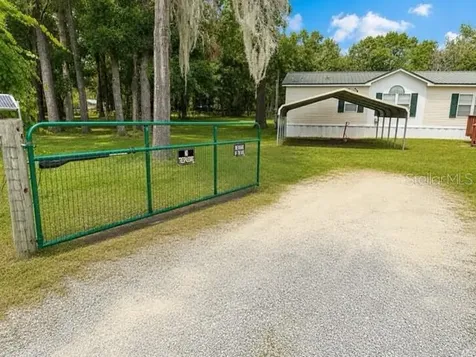 13315 NE 30th Court Anthony FL 32617