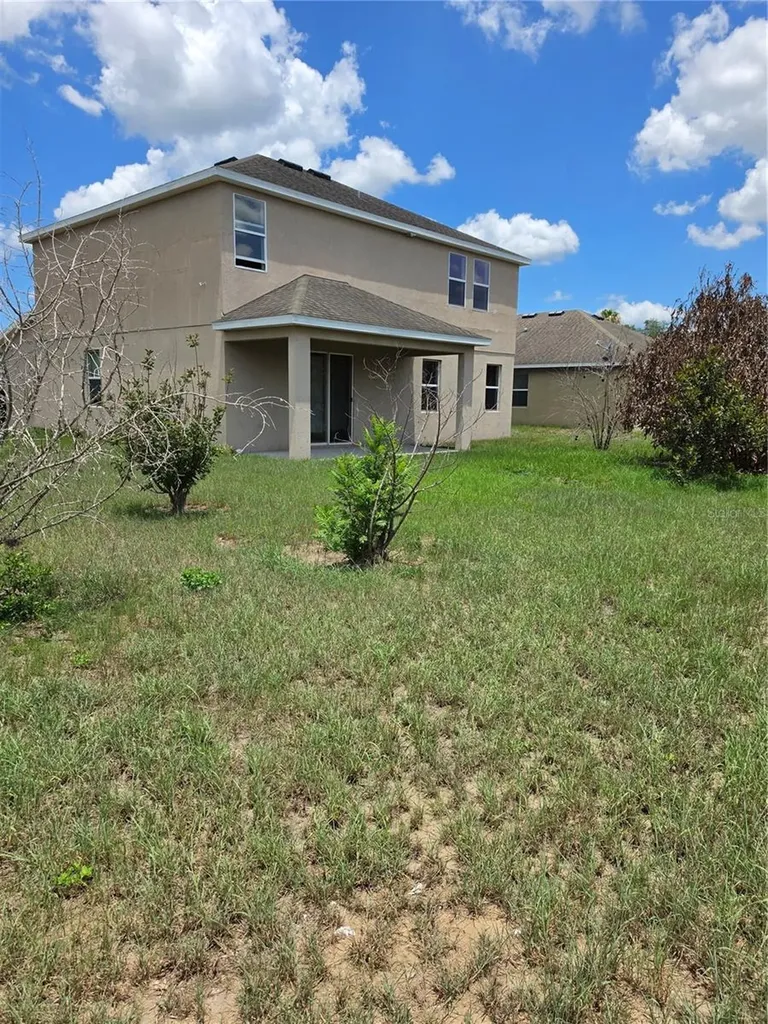 100 Highland Meadows Street Davenport FL 33837