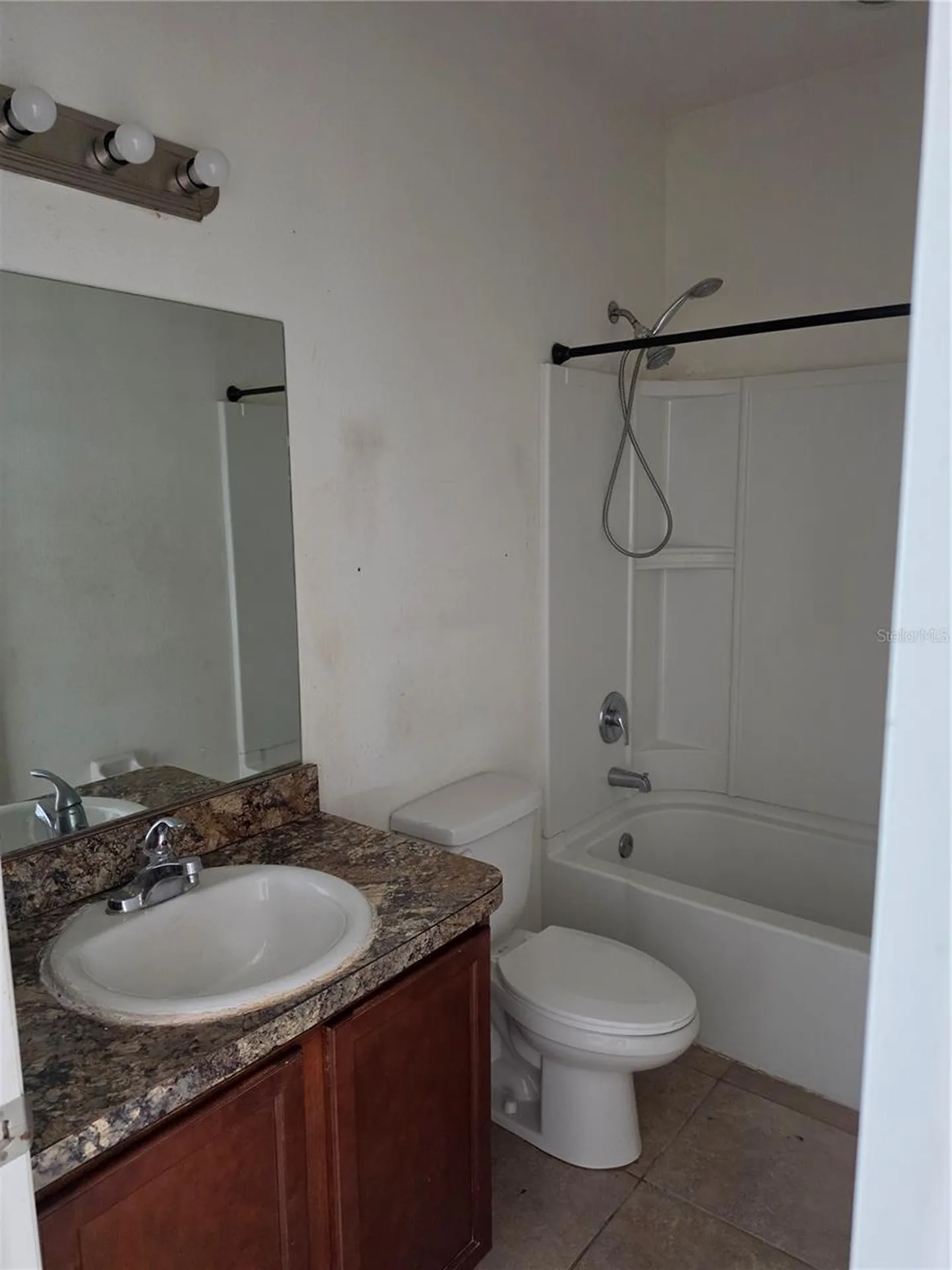 100 Highland Meadows Street Davenport FL 33837