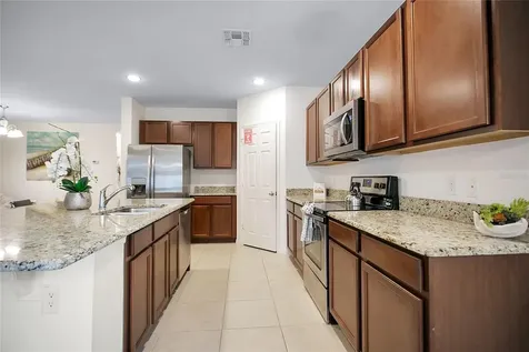 1338 Yorkshire Court Davenport FL 33896