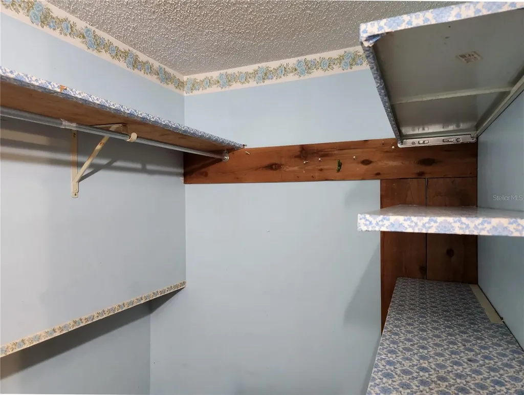 11318 Brightwood Drive Seffner FL 33584