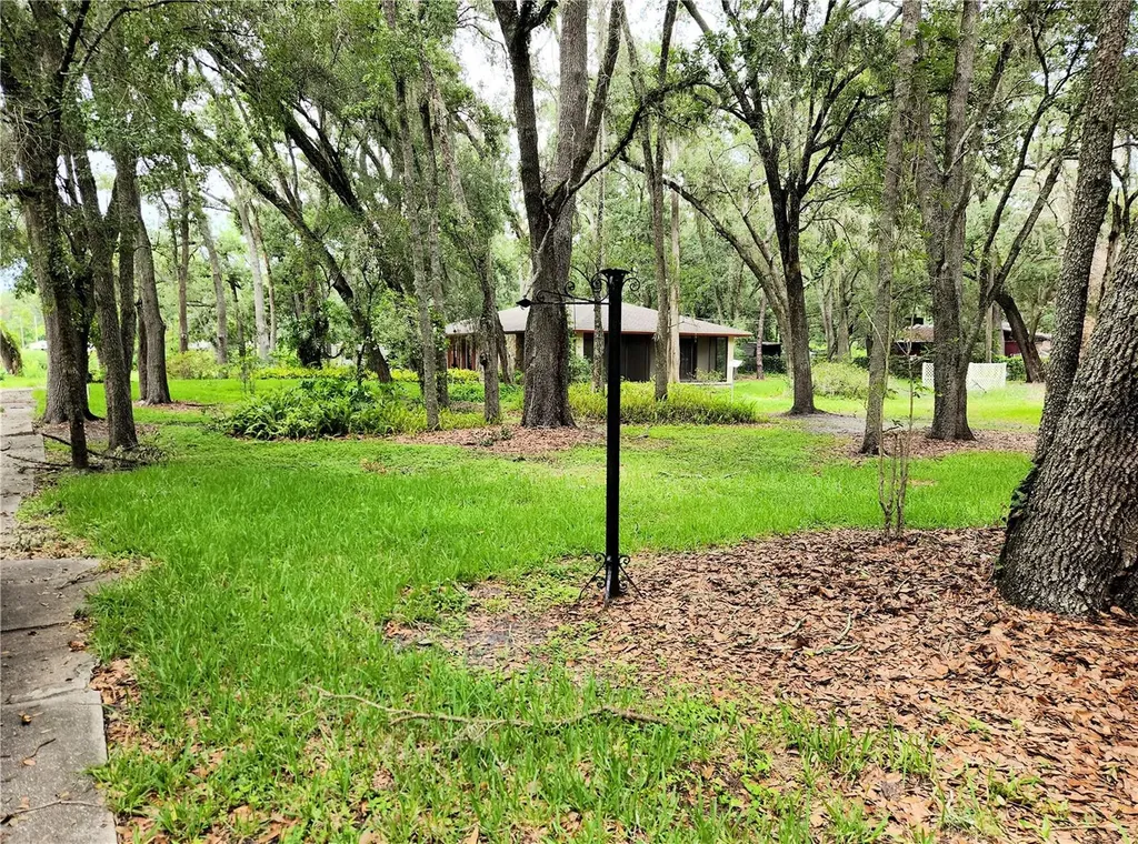 11318 Brightwood Drive Seffner FL 33584