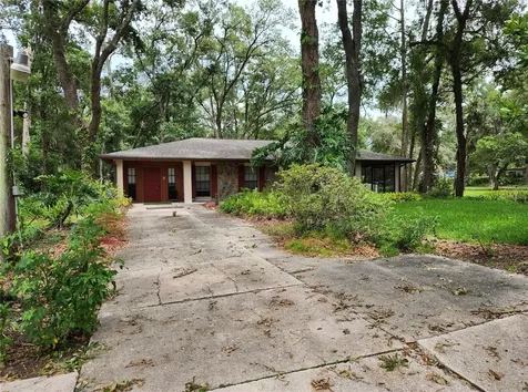 11318 Brightwood Drive Seffner FL 33584