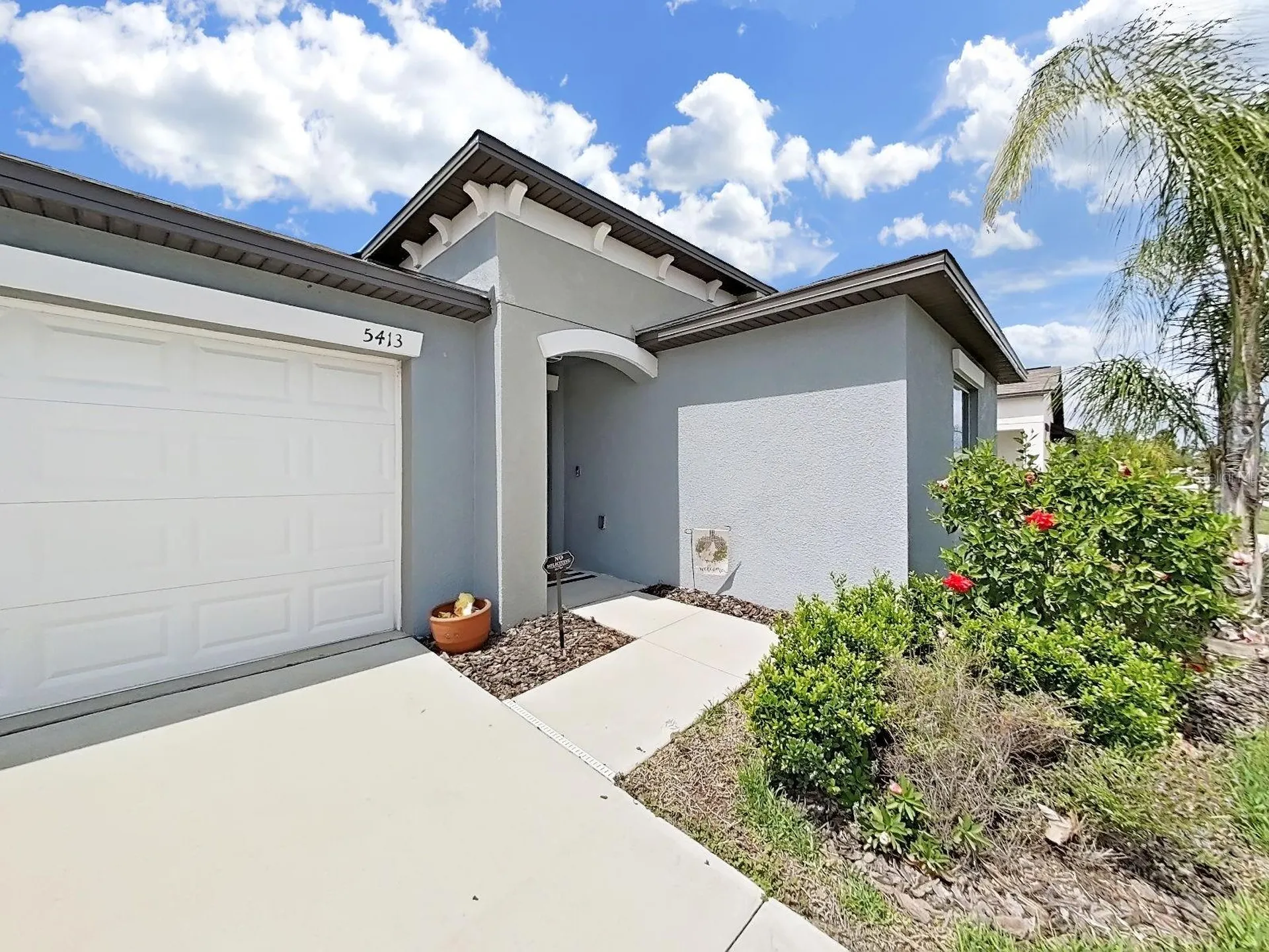 5413 Blue Azure Drive Wimauma FL 33598