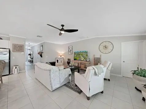 5413 Blue Azure Drive Wimauma FL 33598