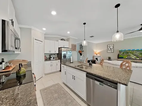 5413 Blue Azure Drive Wimauma FL 33598