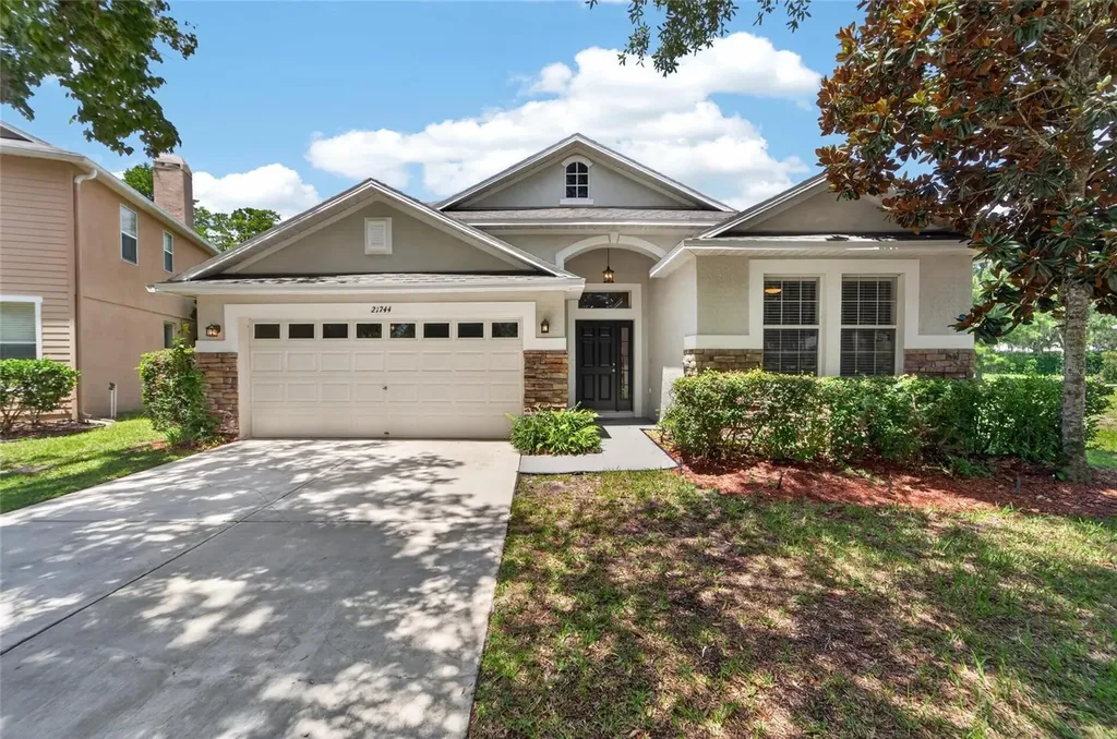 21744 Waverly Shores Lane Land O Lakes FL 34637