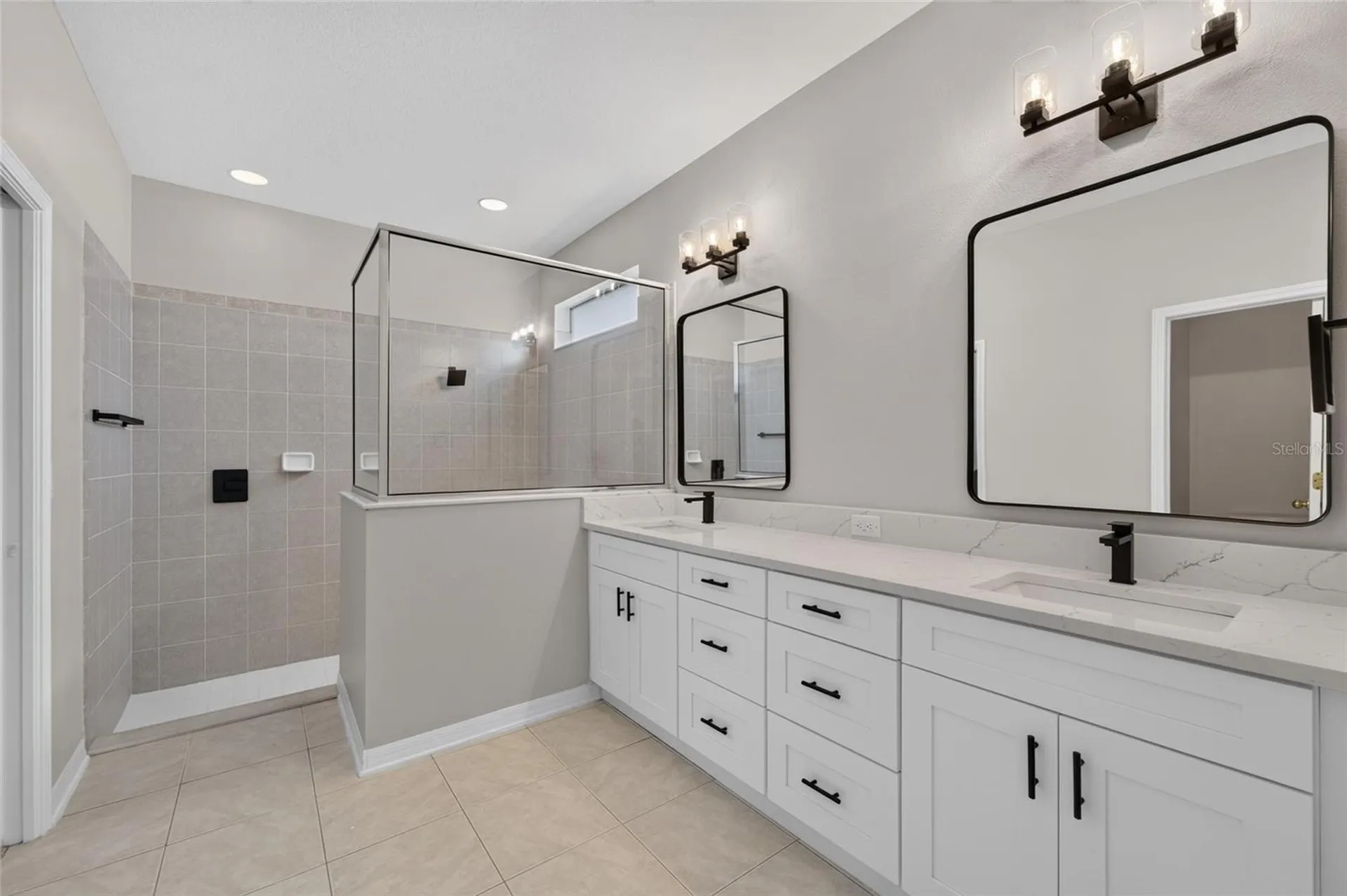 21744 Waverly Shores Lane Land O Lakes FL 34637