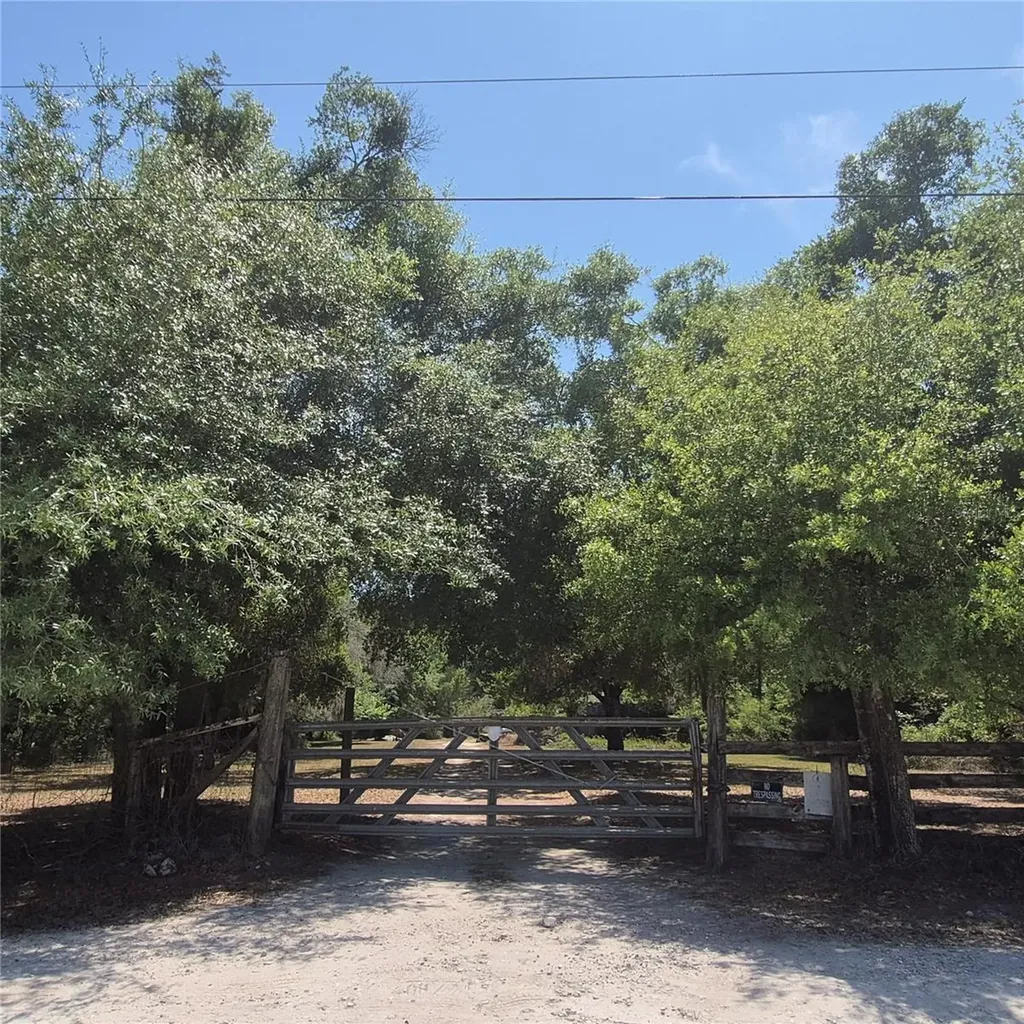 12858 Hialeah Avenue New Port Richey FL 34654