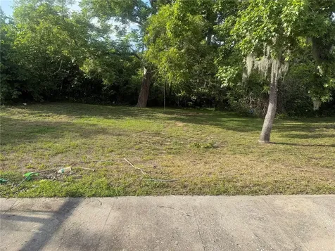 1004 W Mclendon Street Plant City FL 33563