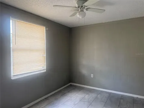 1004 W Mclendon Street Plant City FL 33563