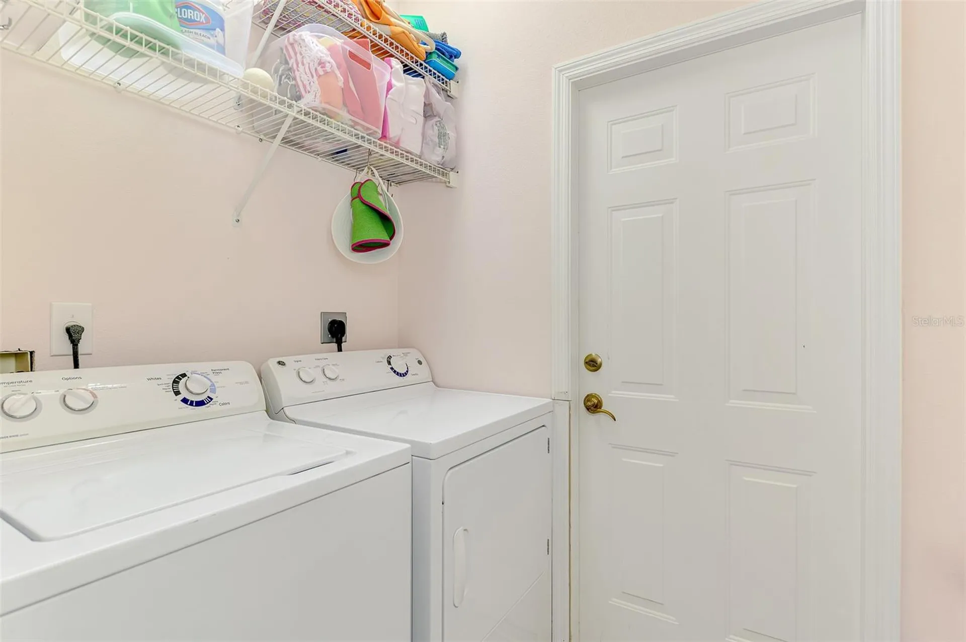 5253 Avenida Del Mare Sarasota FL 34242