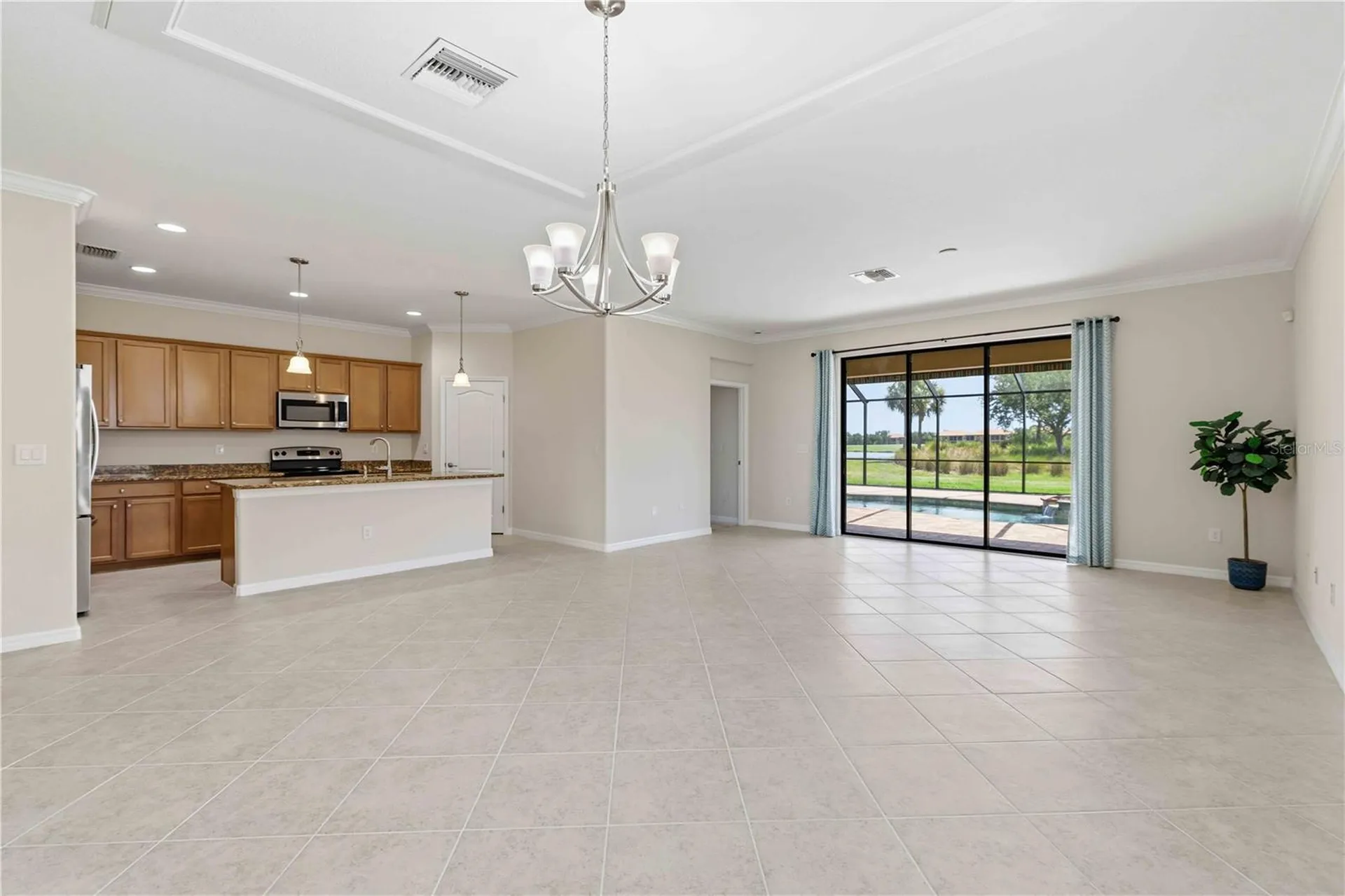 6907 Quiet Creek Drive Bradenton FL 34212
