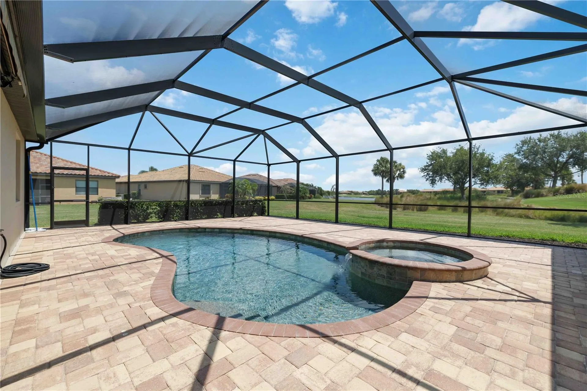 6907 Quiet Creek Drive Bradenton FL 34212