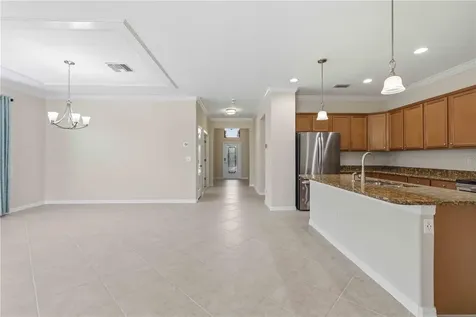 6907 Quiet Creek Drive Bradenton FL 34212