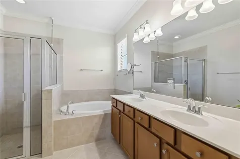 6907 Quiet Creek Drive Bradenton FL 34212