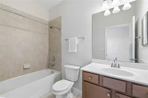 6907 Quiet Creek Drive Bradenton FL 34212