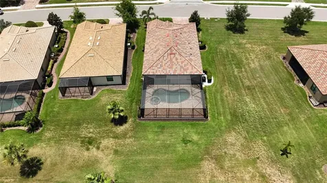6907 Quiet Creek Drive Bradenton FL 34212