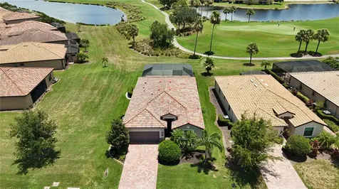 6907 Quiet Creek Drive Bradenton FL 34212
