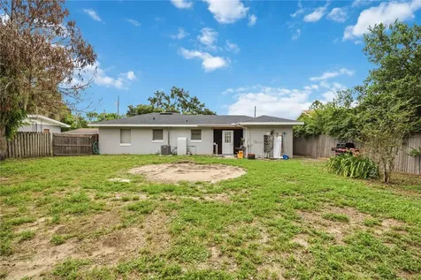 238 Avenue F SE Winter Haven FL 33880