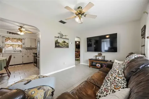 238 Avenue F SE Winter Haven FL 33880