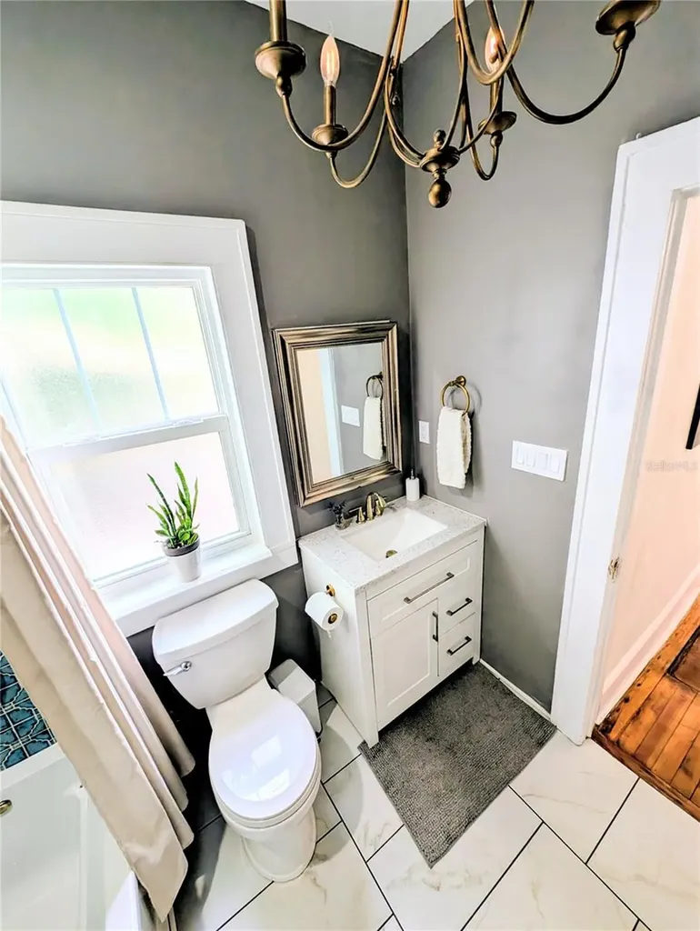 5313 S 18th Avenue S Gulfport FL 33707